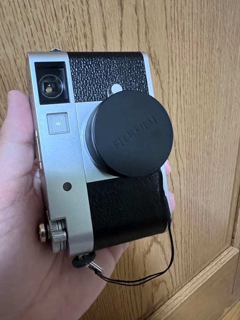 X half FUJIFILM X-HF1　シルバー＋ UVフィルター