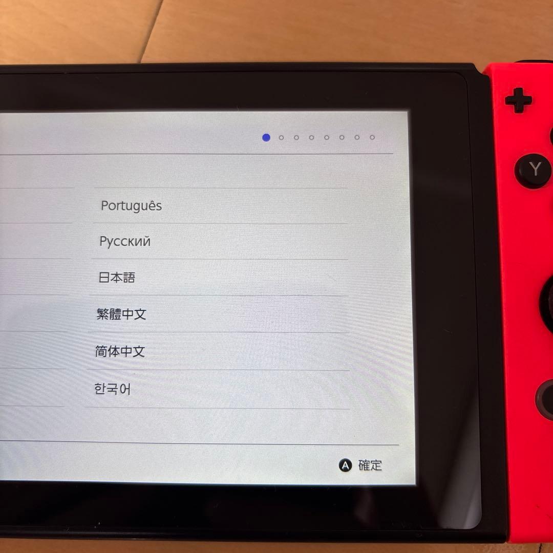 Nintendo　Switch - カラー: ネオンブルー/ネオンレッド