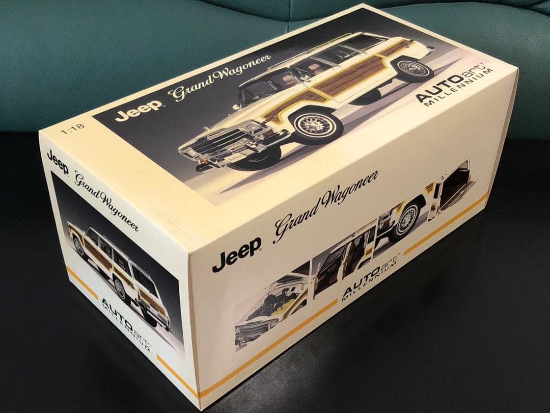 ★絶版！￼￼オートアート ￼1/18 ジープ グランド￼ ワゴニア￼