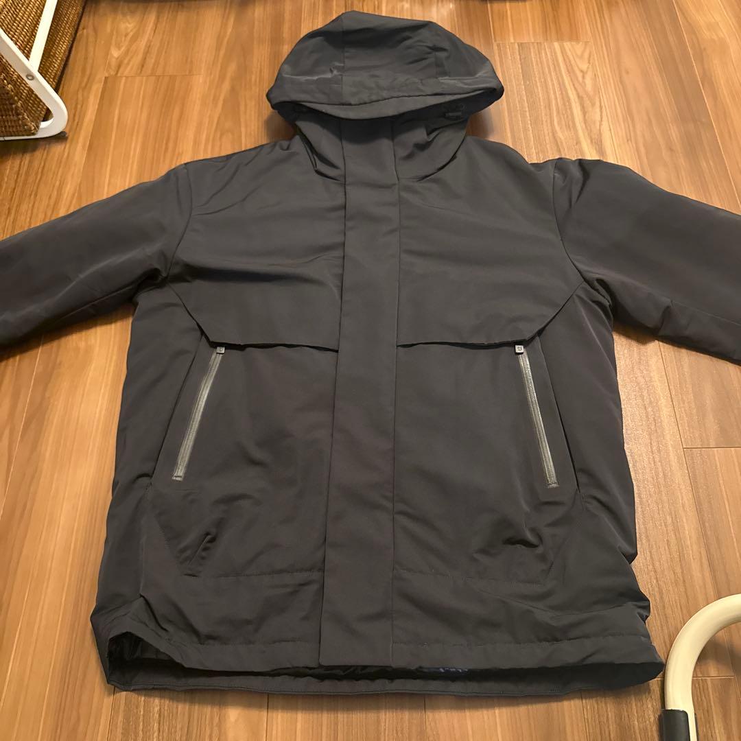 UNIQLO +J ハイブリッドダウンオーバーサイズパーカ