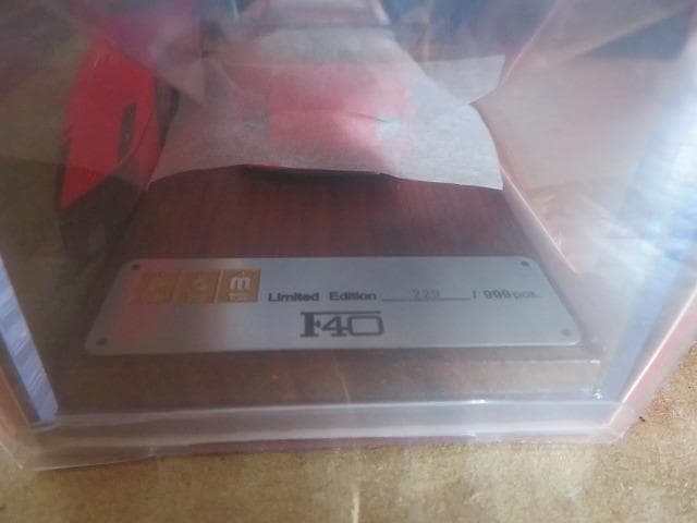 PGM 1/64 フェラーリ F40 Red