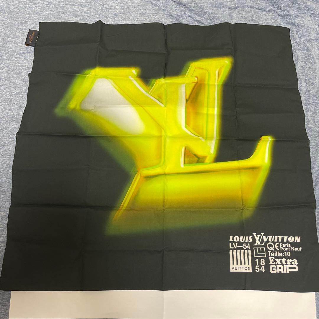 ルイビトン　バンダナ