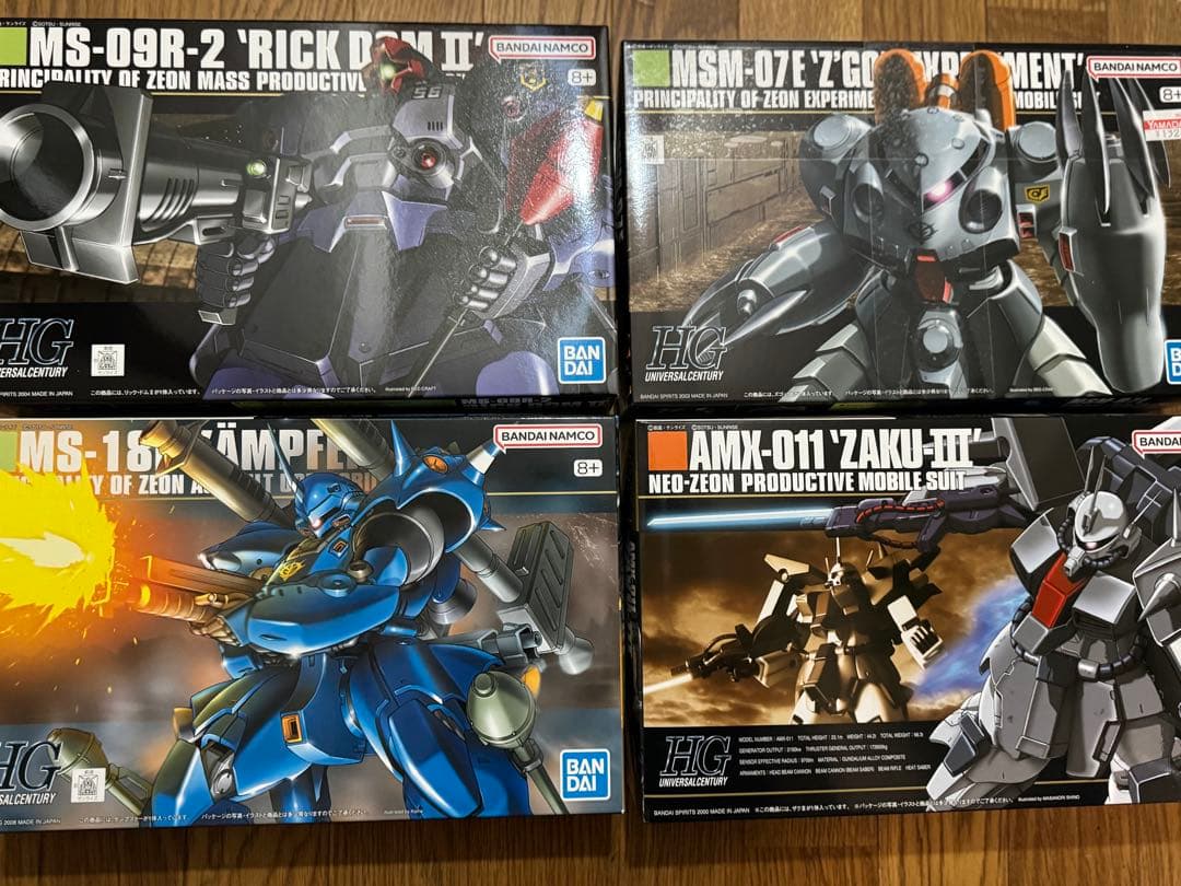 HG 1/144 リックドムⅡ ケンプファ－ ザクⅢ ジェガン他　７点