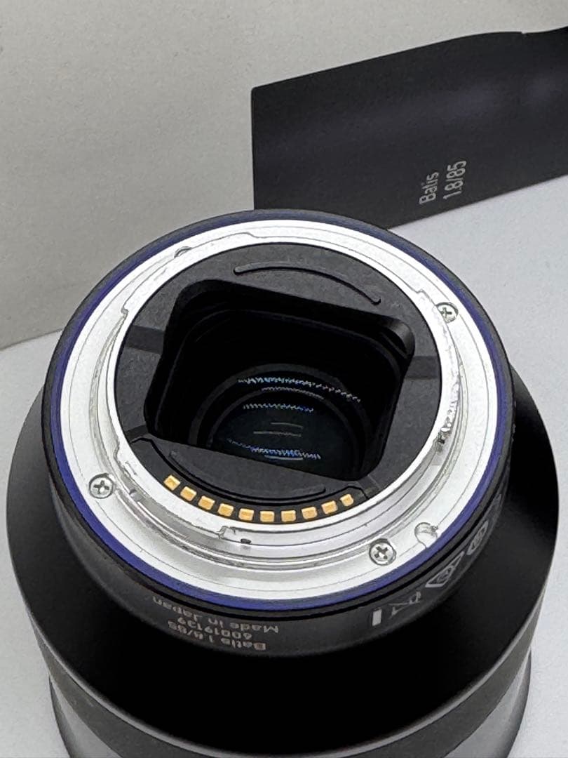 値下げBatis 85mm F1.8 バティス