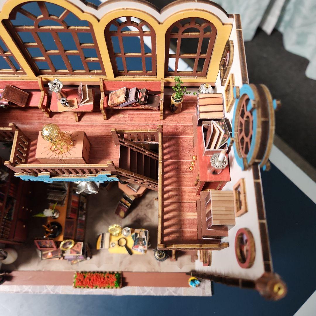 ミニチュアドールハウス　書店　本屋【完成品】