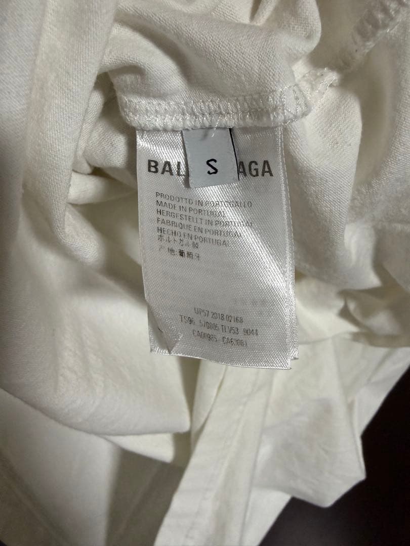 BALENCIAGA カラフルロゴ Tシャツ