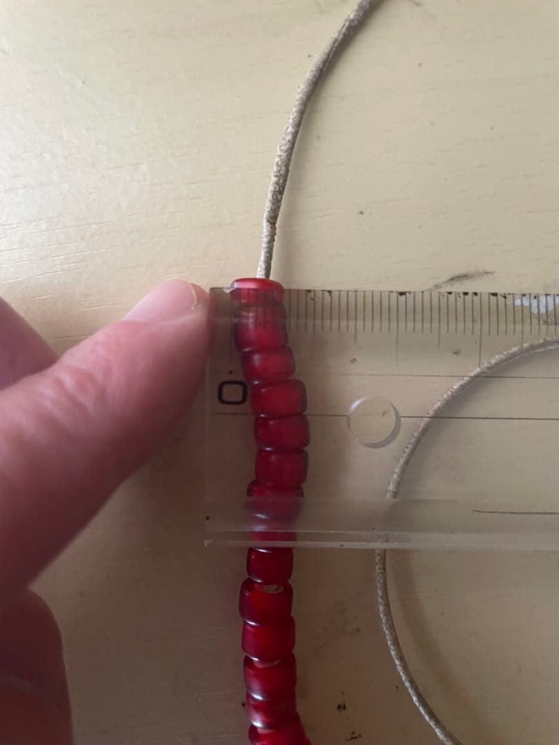 Special light ホワイトハーツ　ビーズネックレス　白✖︎赤