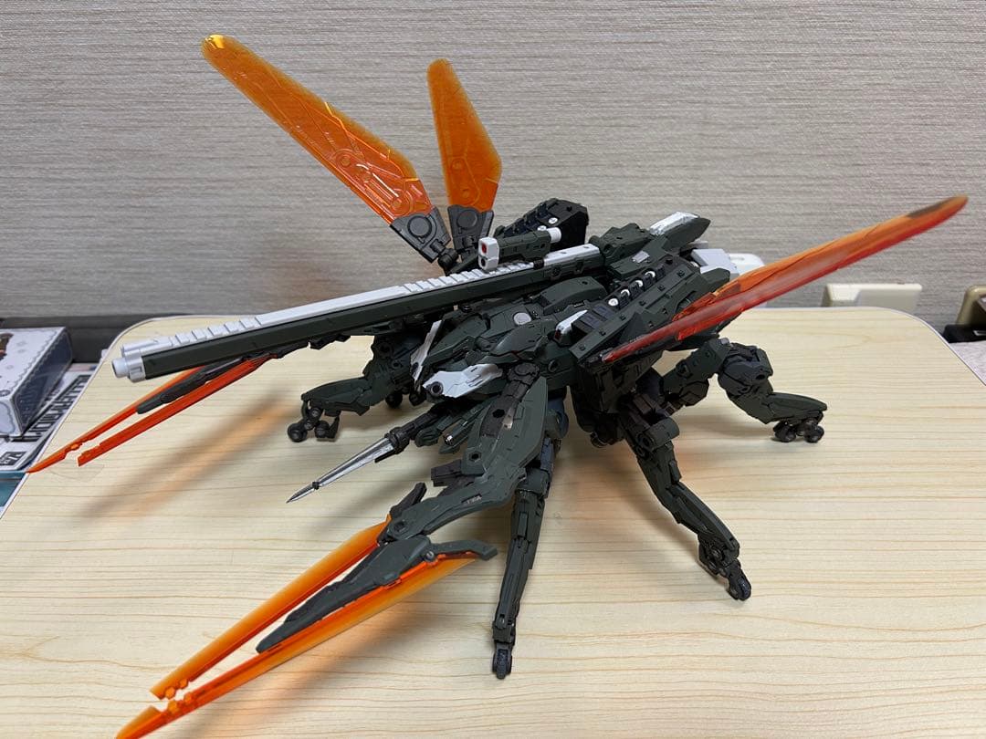 コトブキヤ　ブロッケードアイビー合体超大型ヘキサギア