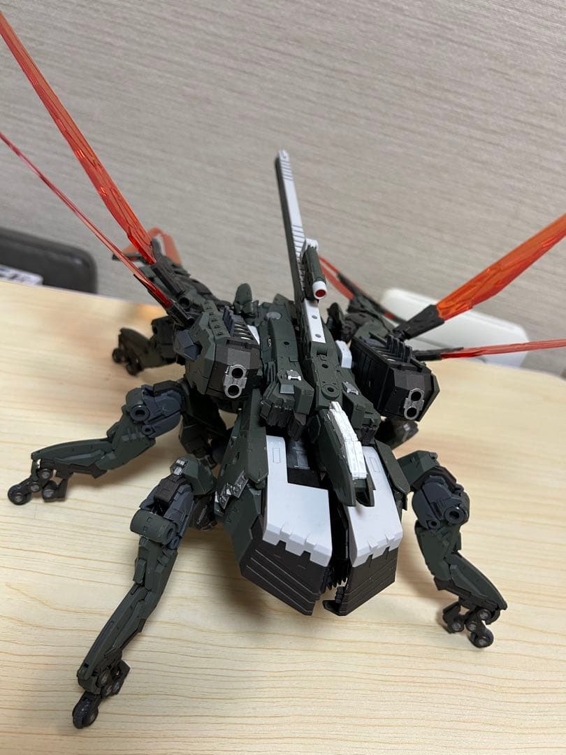 コトブキヤ　ブロッケードアイビー合体超大型ヘキサギア