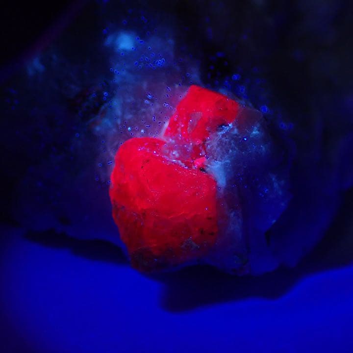 【パキスタン産】ルビー原石