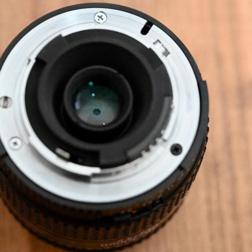 【美品！】Nikon F80S＋標準レンズ+付属品