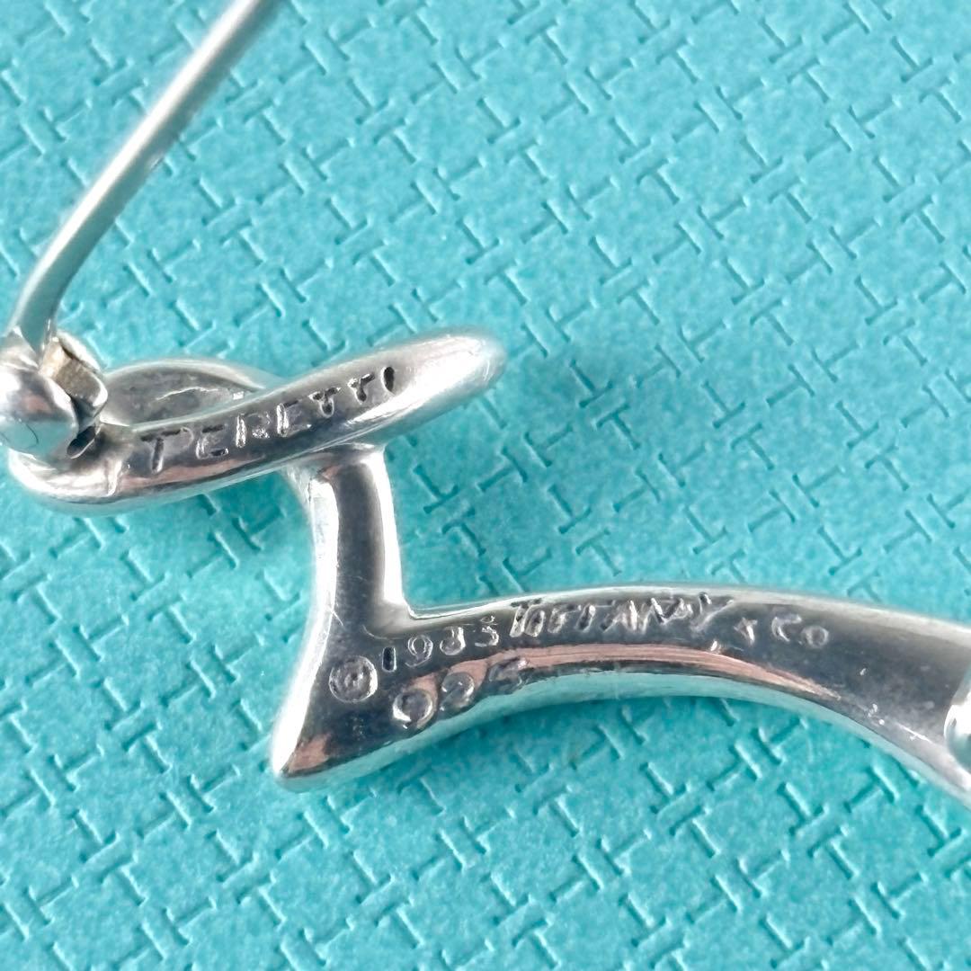 311【ティファニー】シルバー　ブローチ　レターR