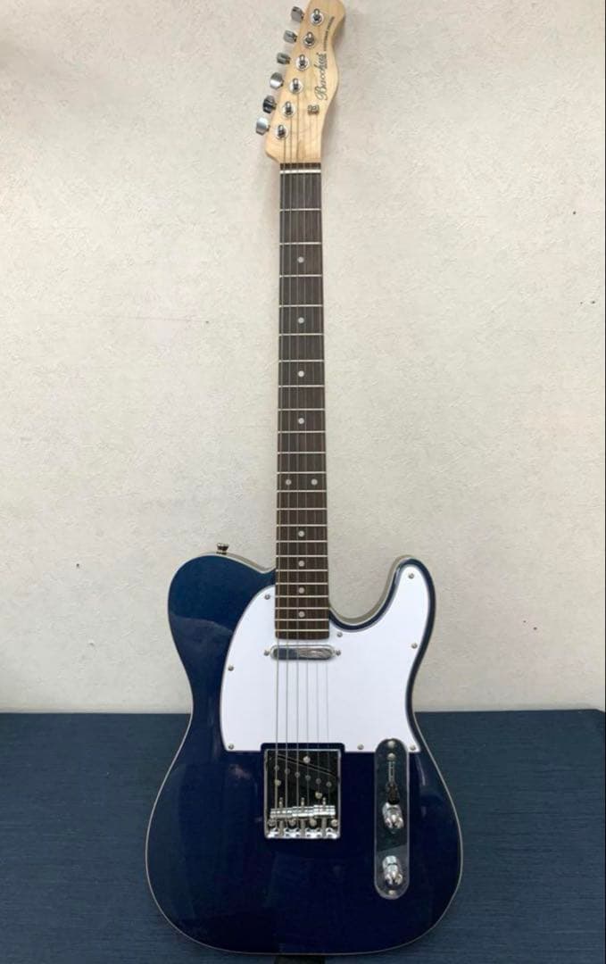 【15日までの限定掲載】エレキギター Bacchus