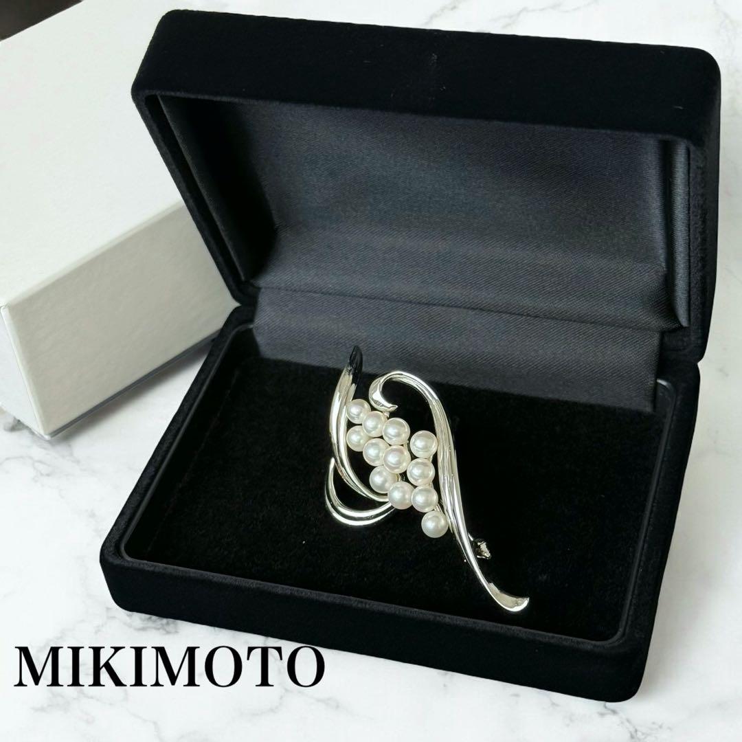 【未使用保管品】ミキモト　アコヤ　パール　本真珠　ブローチ　コサージュ