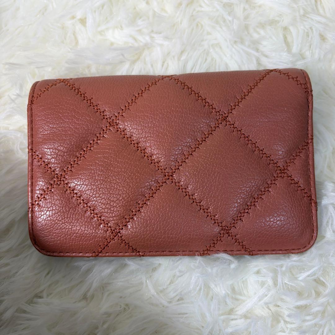 【✨美品✨】トリーバーチ キルティング フラップ 二つ折り財布 ピンク