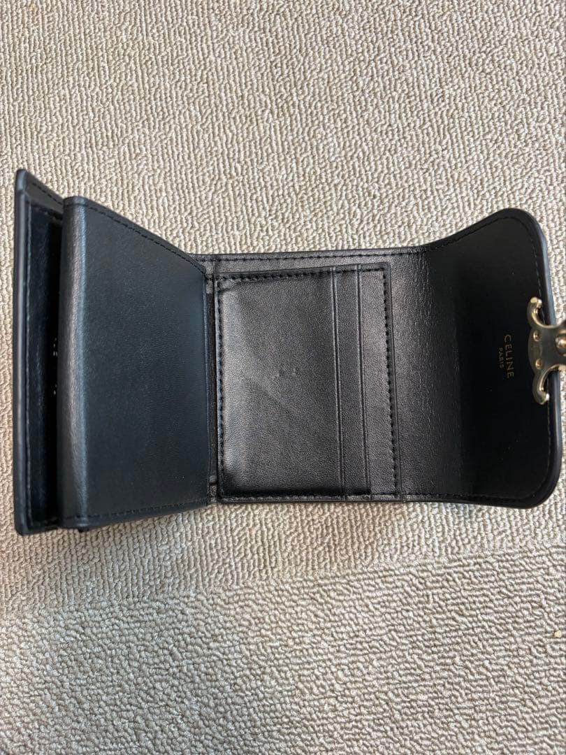 CELINE ブラック 三つ折り財布 トリンオフ
