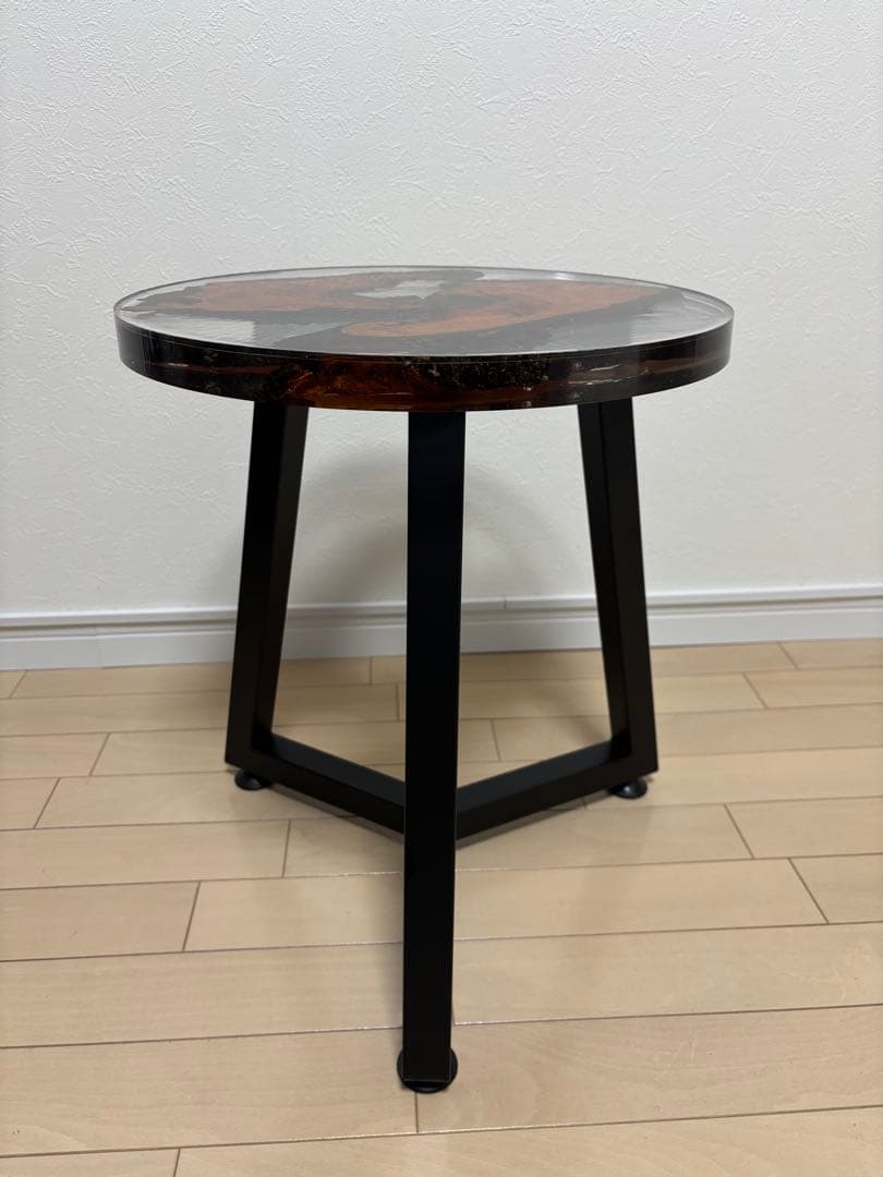 レジンテーブル　サイドテーブル　脚付き　38cm