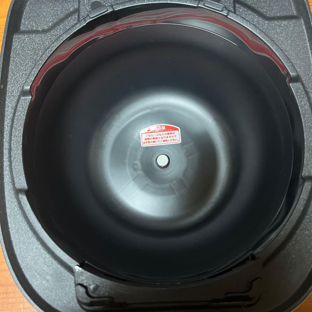 25年製　TIGER 圧力IH炊飯器 JPI-S10N W 5.5合用　ホワイト