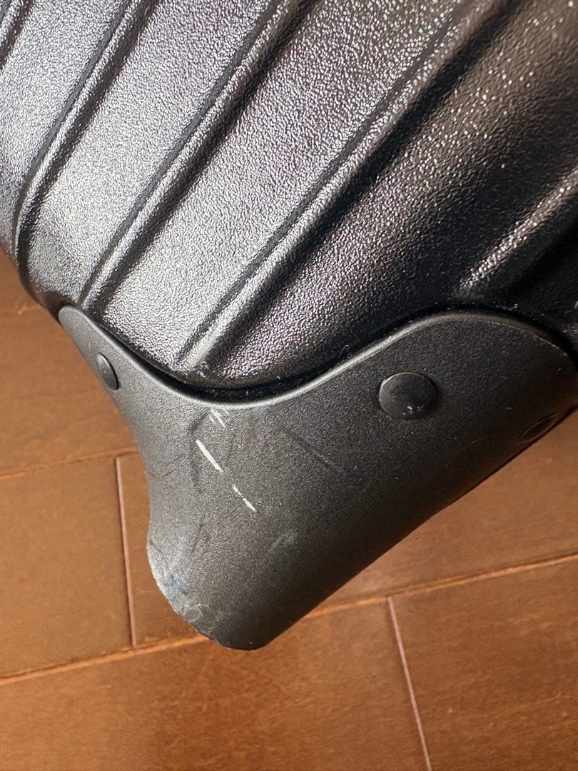 RIMOWA SALSA ブラックシェルキャリーケース