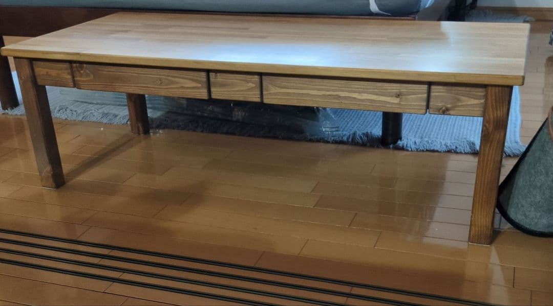 木製テーブル 2引き出し付き