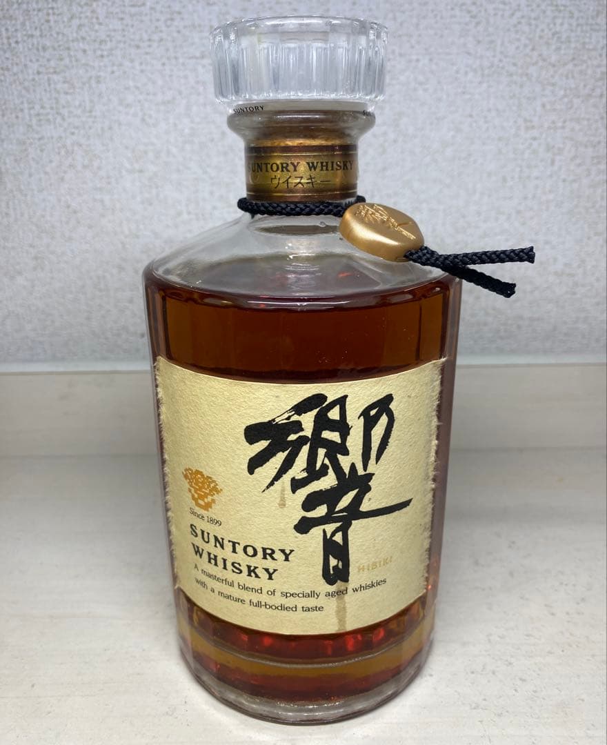 SUNTORY サントリー 響 ゴールドラベル クリアキャップ ウイスキー