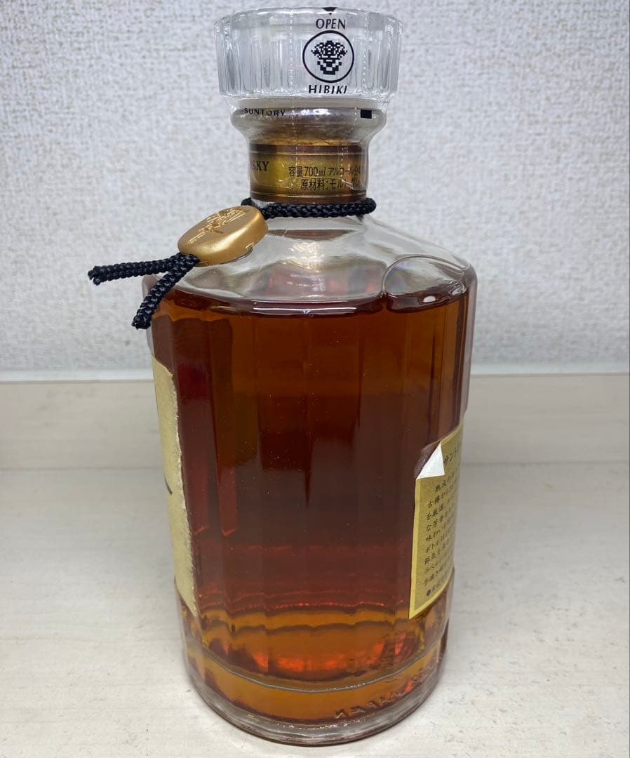 SUNTORY サントリー 響 ゴールドラベル クリアキャップ ウイスキー