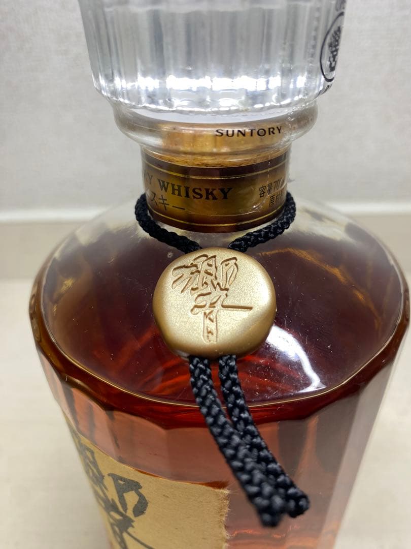 SUNTORY サントリー 響 ゴールドラベル クリアキャップ ウイスキー