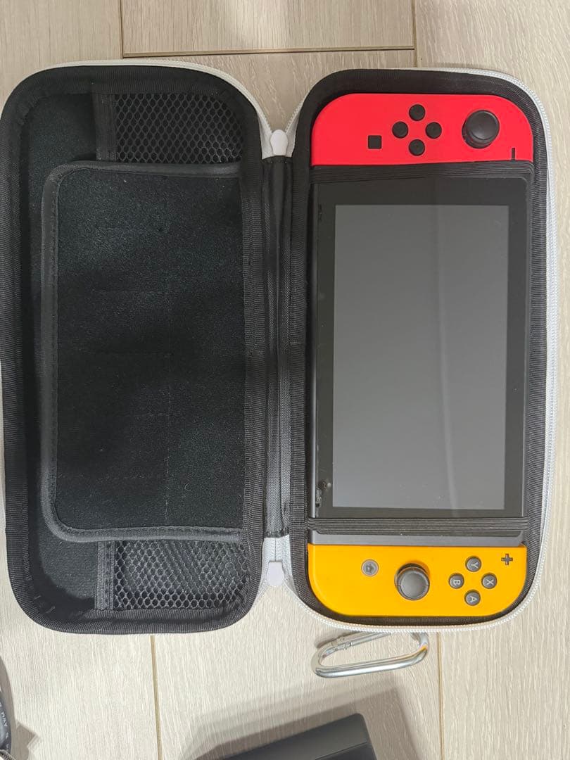 Nintendo Switch 本体 赤/黄 Joy-Con 付属品付き