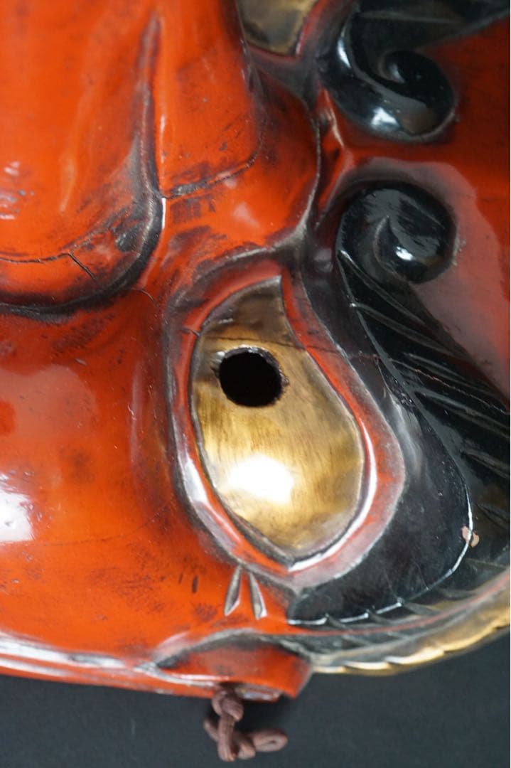 天狗面 木彫一刀彫 時代物 壁掛け 漆塗 縁起物 天狗