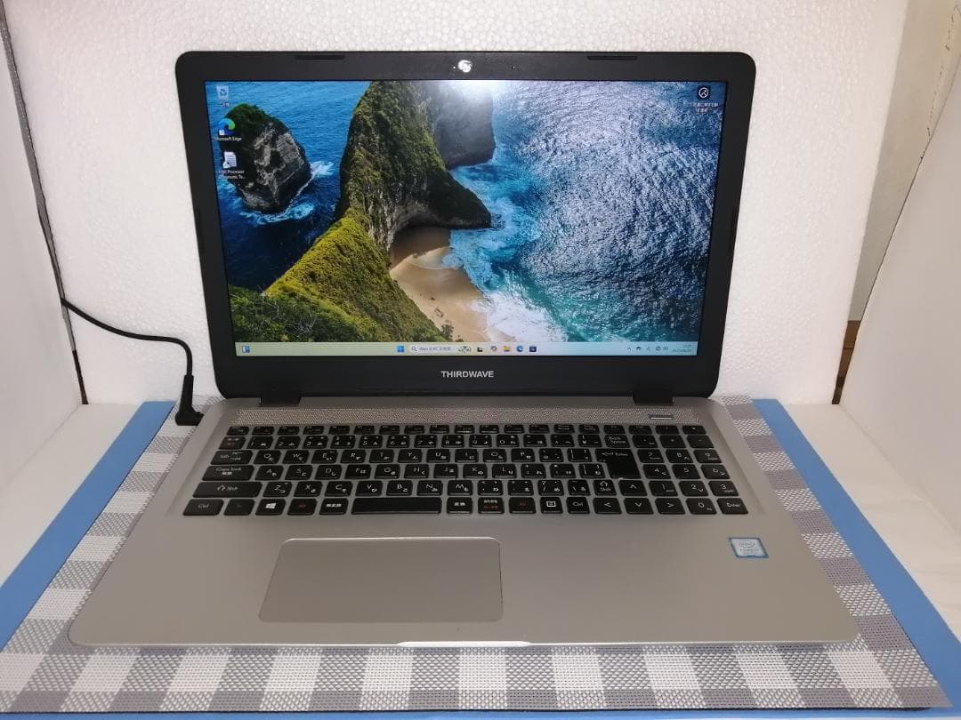 第8世代 i7搭載スタイリッシュノートPC　THIRDWAVE DX-KS F7