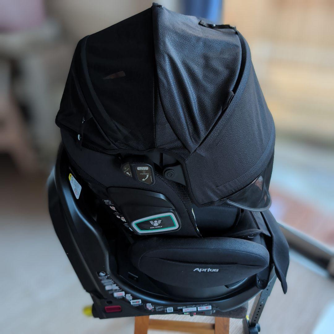 ApricaフラディアグロウISOFIXセーフティプラスロイヤルチャイルドシート