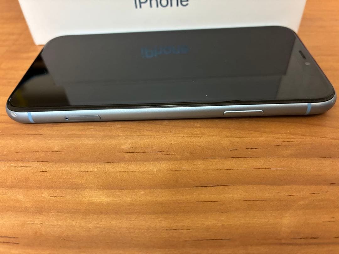 ★ Apple iPhone XR ブルー 本体　64GB ★