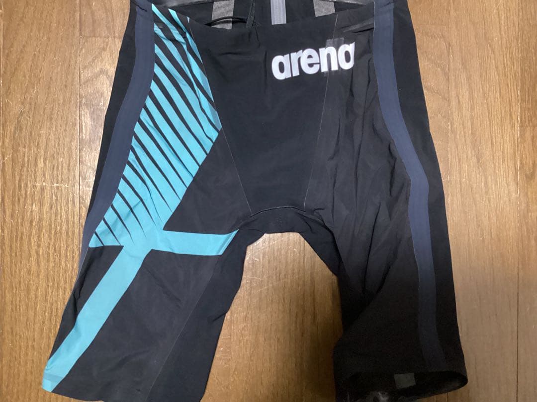 arenaアルティメットアクアフォースCP Mサイズ