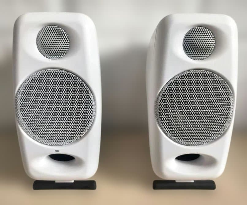Ik multimedia iLoud micro monitor ホワイト