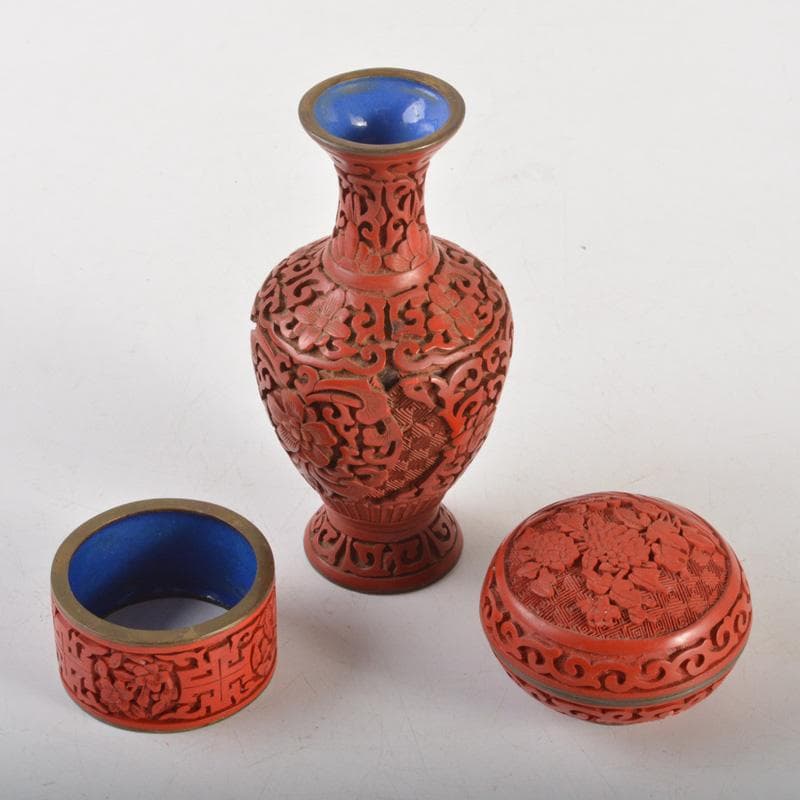 中国　剔紅　堆朱　内七宝　花文瓶　蓋物など　3点まとめて　V　6260