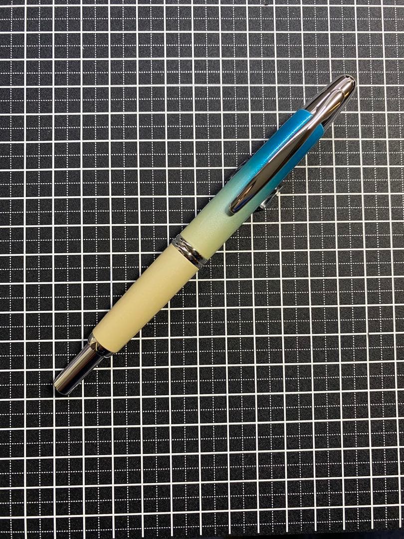 PILOT CAPLESS Seashore 万年筆　字幅M