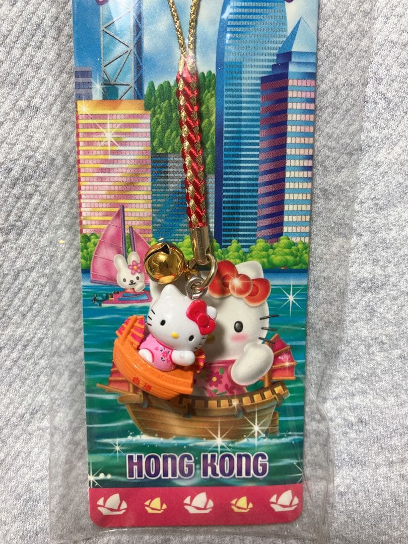 d*7様 【レア】ご当地キティ 香港 飲茶 観光船2個セット 根付け