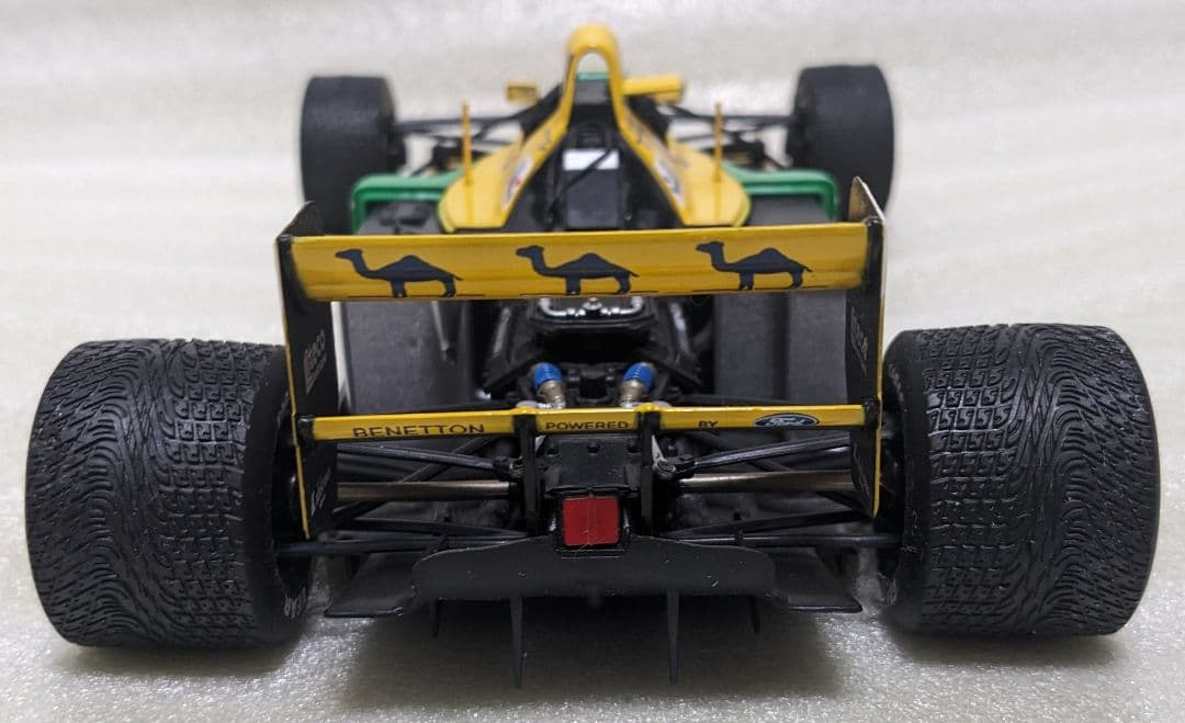 ミニカー MINICHAMPS BENETTON B192 M.SCHUMACHER