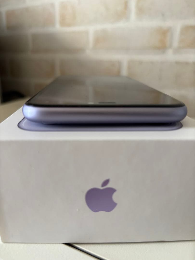 携帯電話本体 iPhone11 128GB