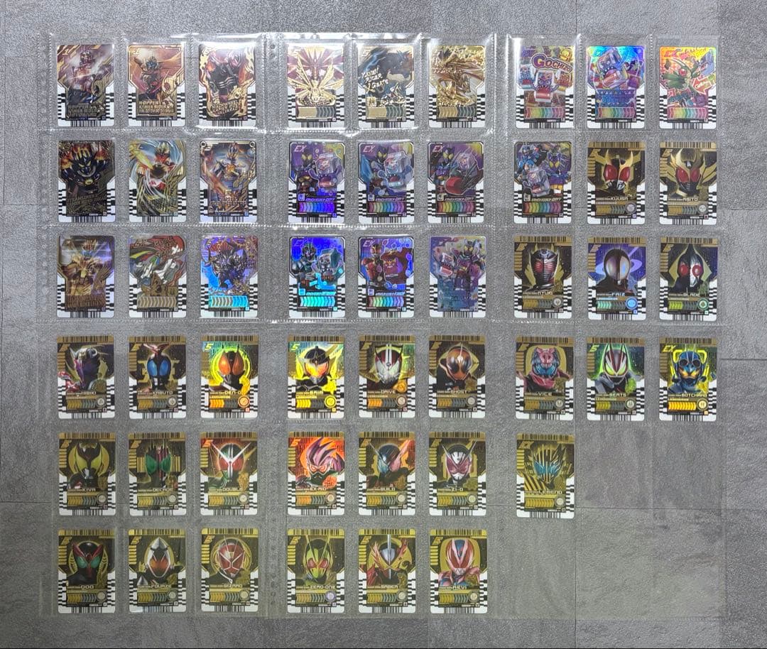 仮面ライダーガッチャード　ライドケミートレカ　　872種類　まとめ売り