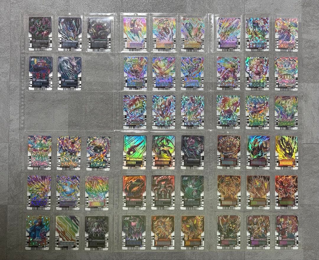 仮面ライダーガッチャード　ライドケミートレカ　　872種類　まとめ売り
