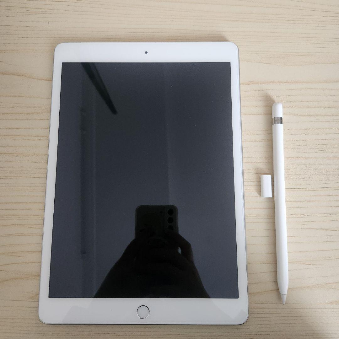 iPad第7世代　シルバー Apple Pencil付き