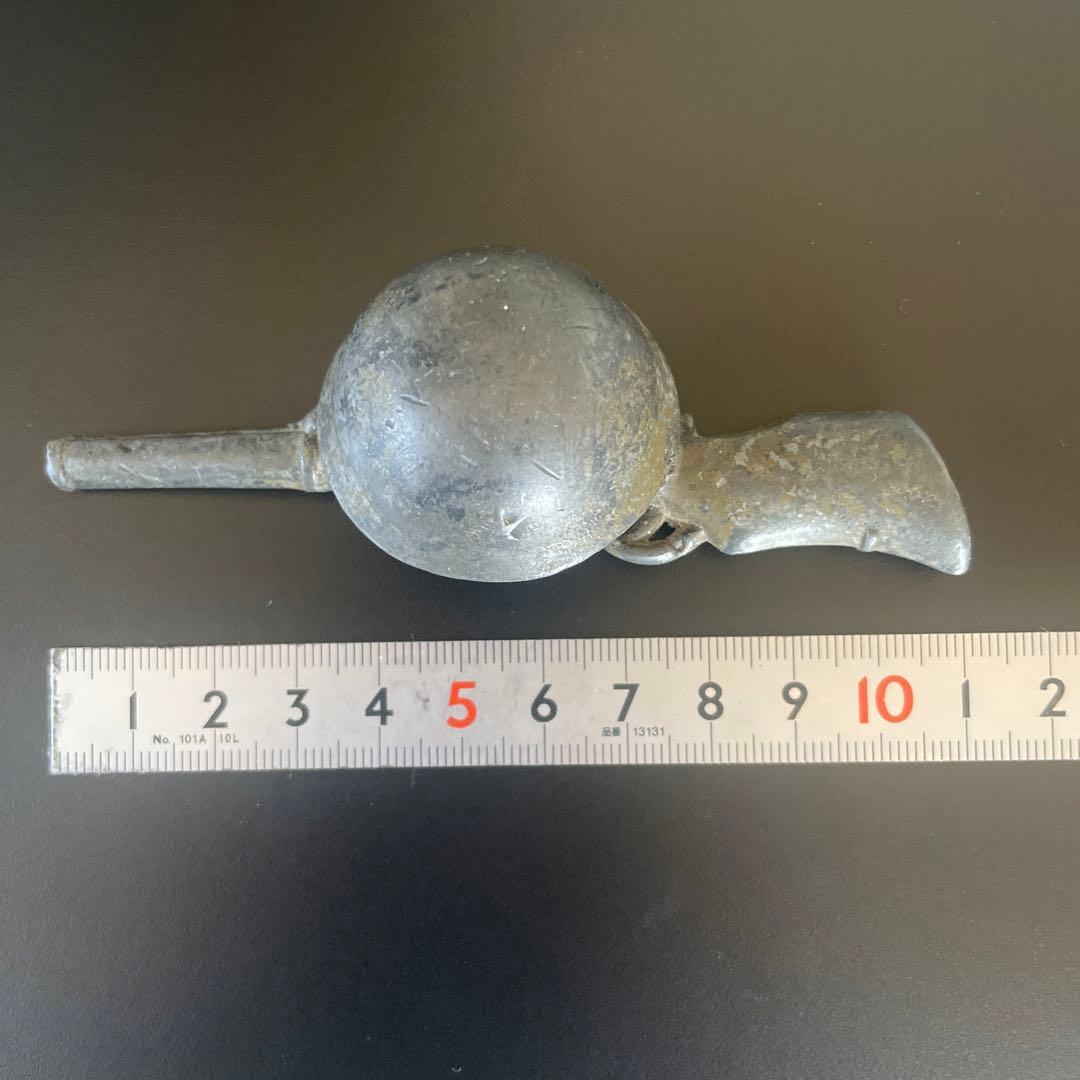 ★刻印有　文鎮　銃とカブト