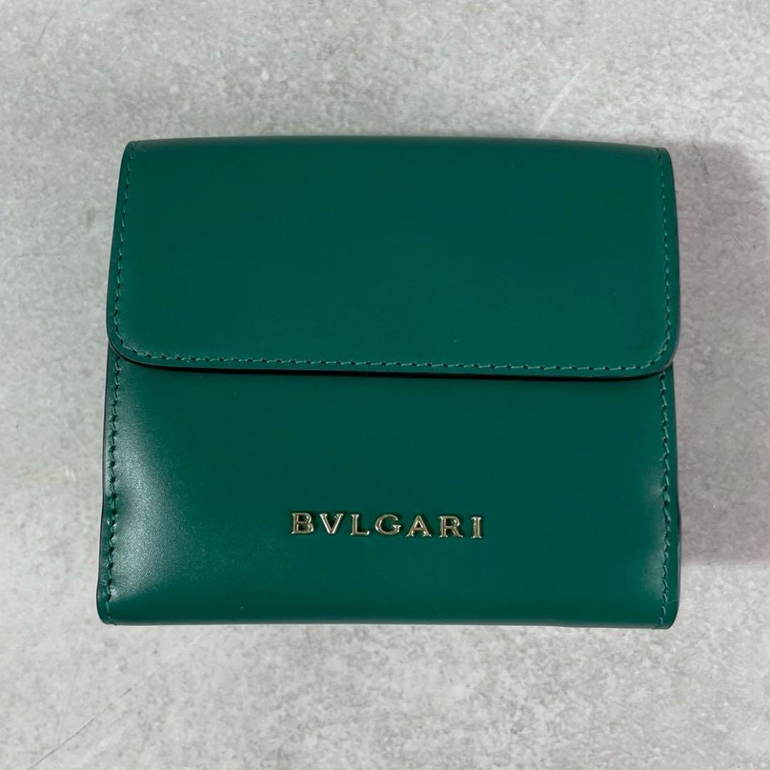 【未使用級】ブルガリ 三つ折り 財布 セルペンティ ロゴ レザー 本革 グリーン