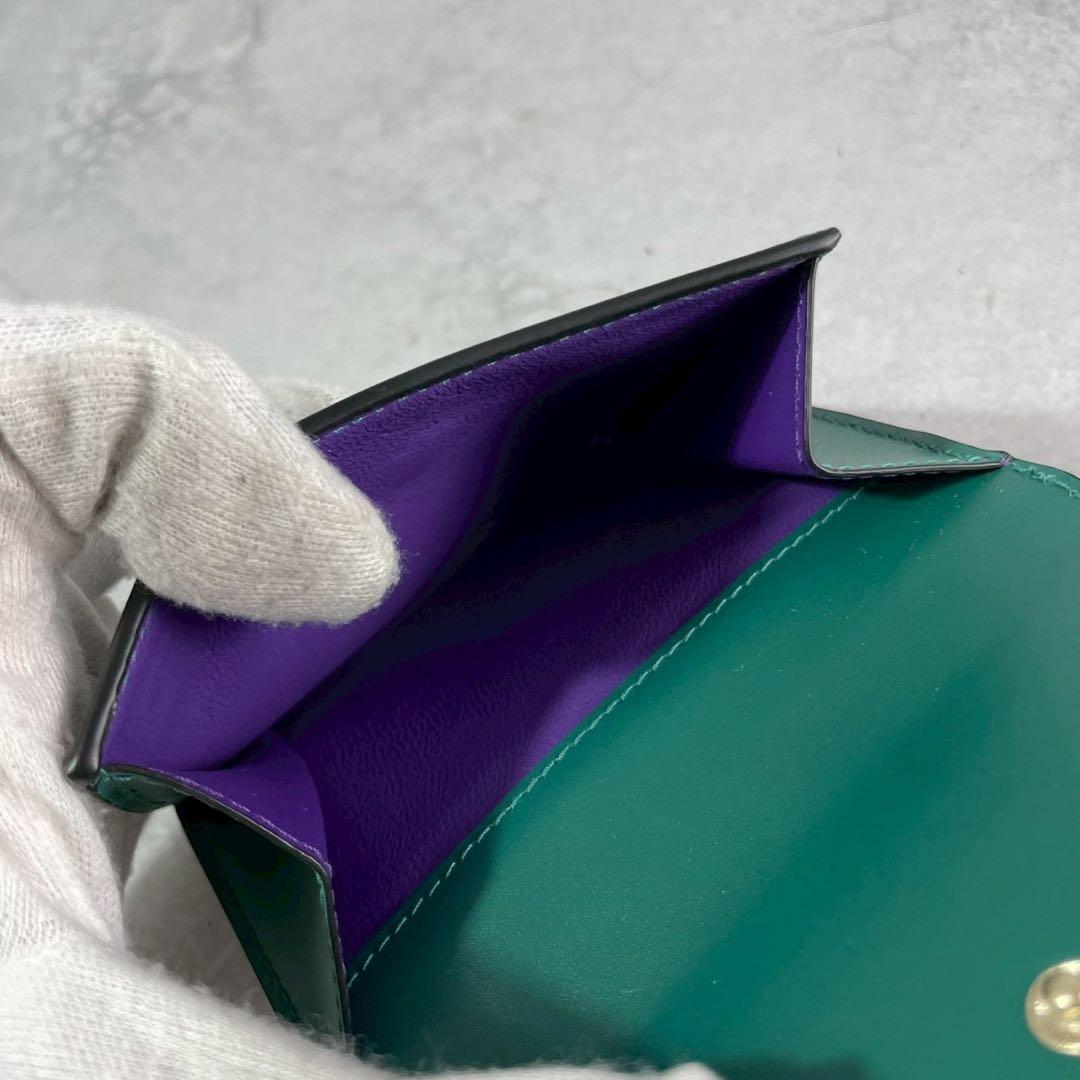 【未使用級】ブルガリ 三つ折り 財布 セルペンティ ロゴ レザー 本革 グリーン