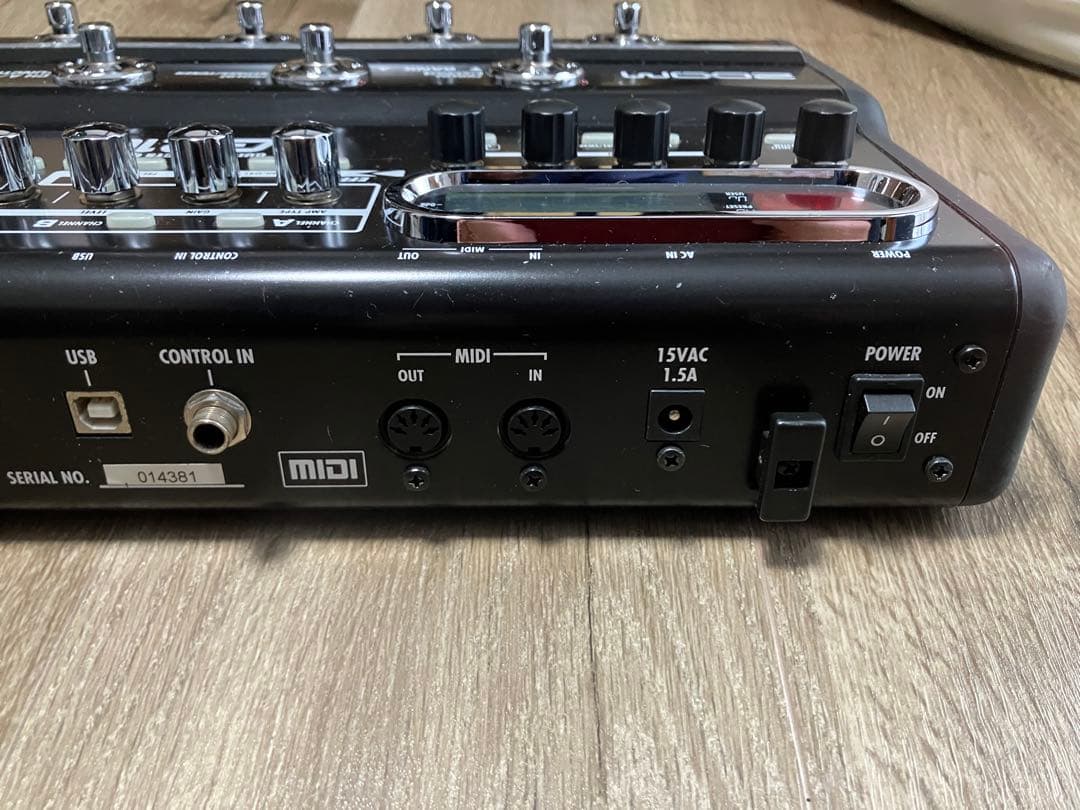 ZOOM G7.1ut ギターエフェクター