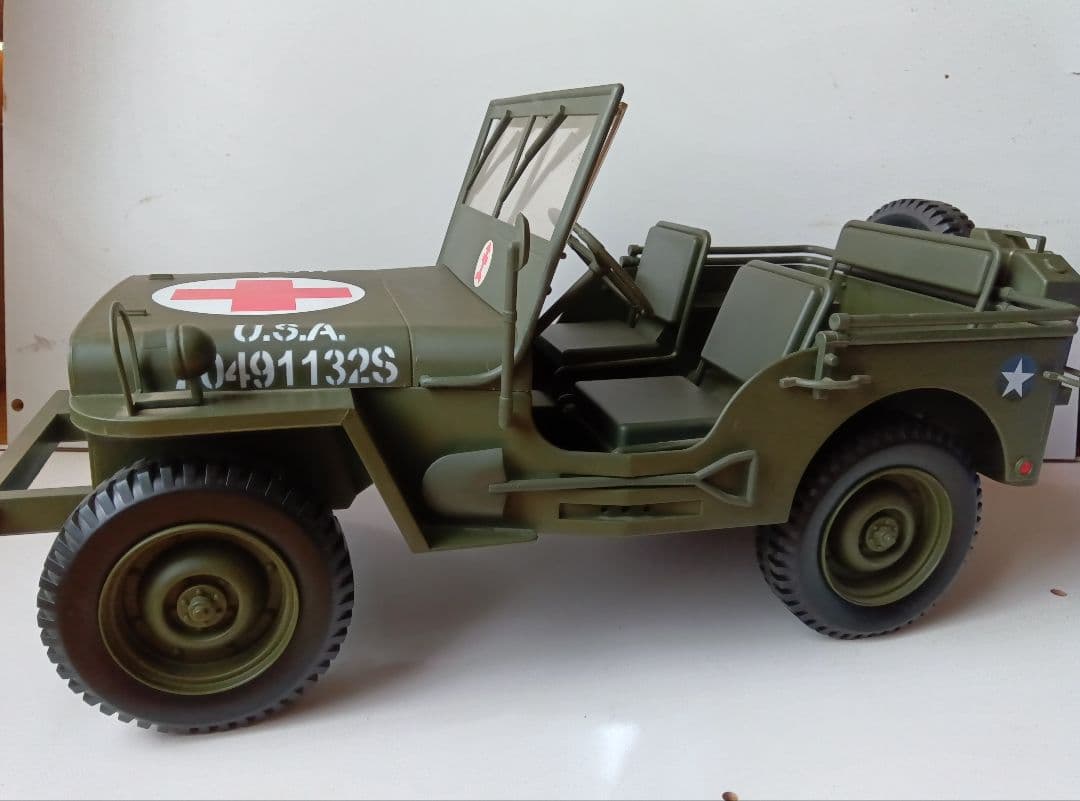 1/6 ジープ