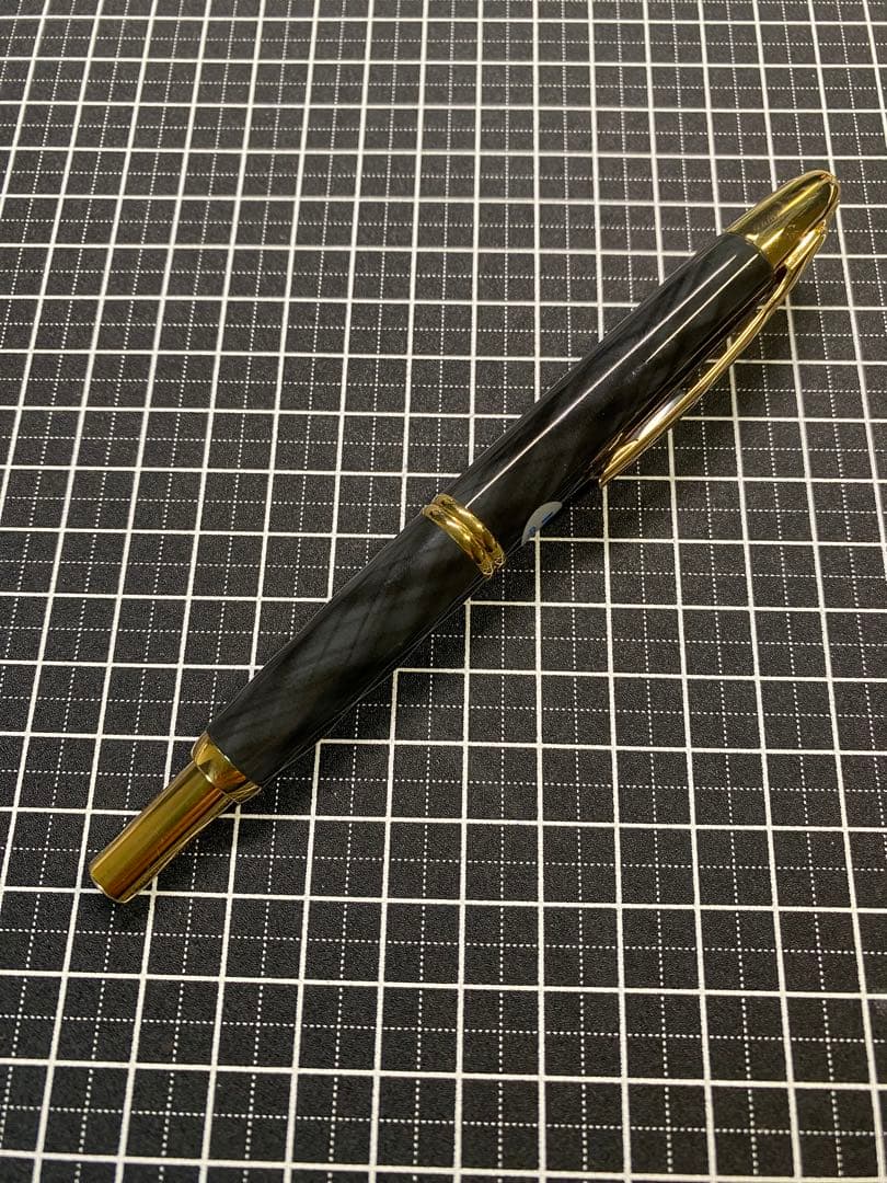 PILOT CAPLESS Black-marble 万年筆 字幅M