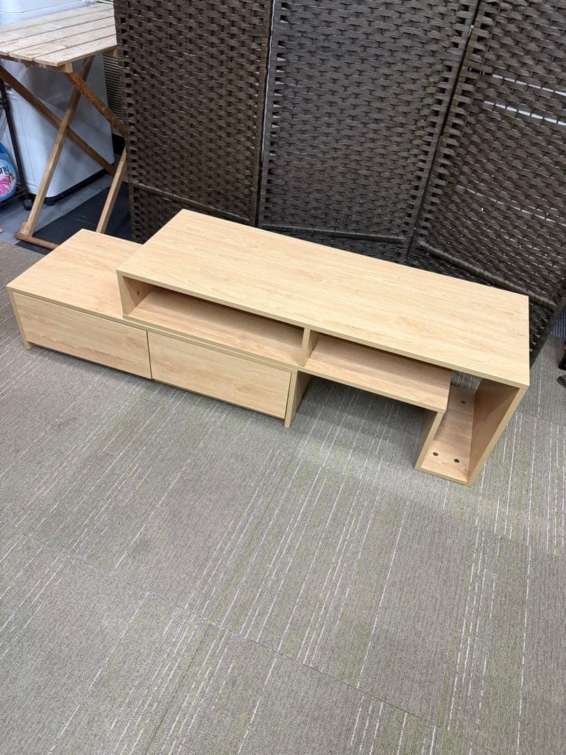 【美品】【洗浄消毒作業済】伸縮式テレビボード　テレビ台　TVボード