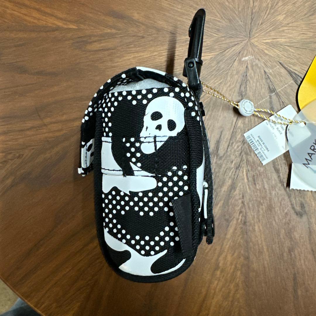 MARK & LONA マークアンドロナ　ゴルフ用距離計ケース　総柄